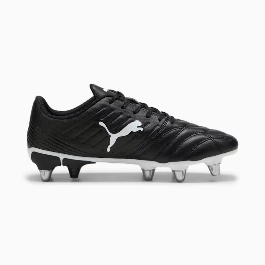 Orders chaussure de foot vissé puma