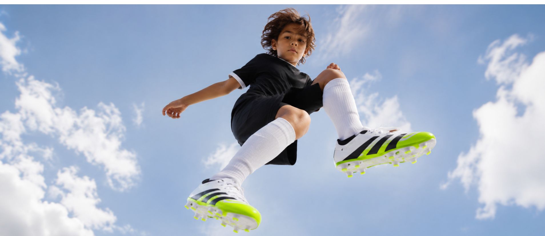 Chaussures et crampons de rugby pour la rentrée